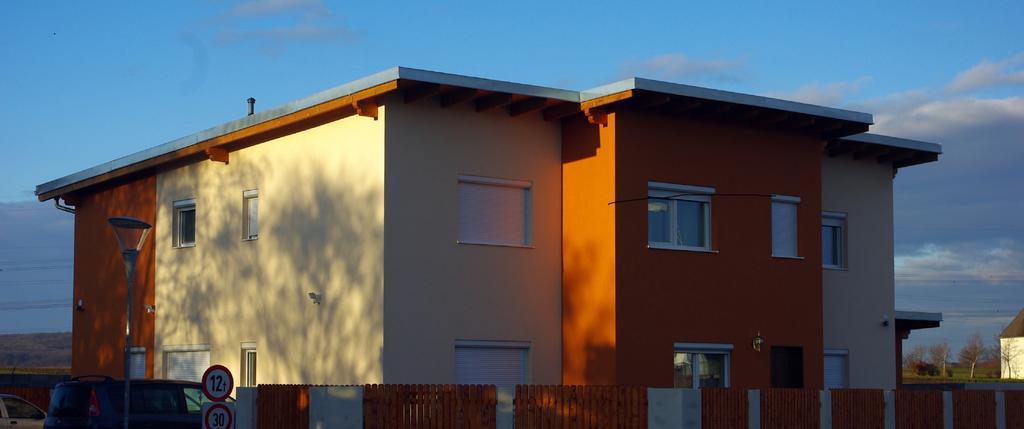 Pension Diana-Parndorf Exterior foto